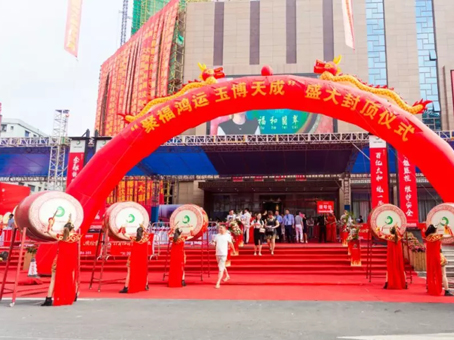 hahabet星辰大海官方网站-妄想从这里起头